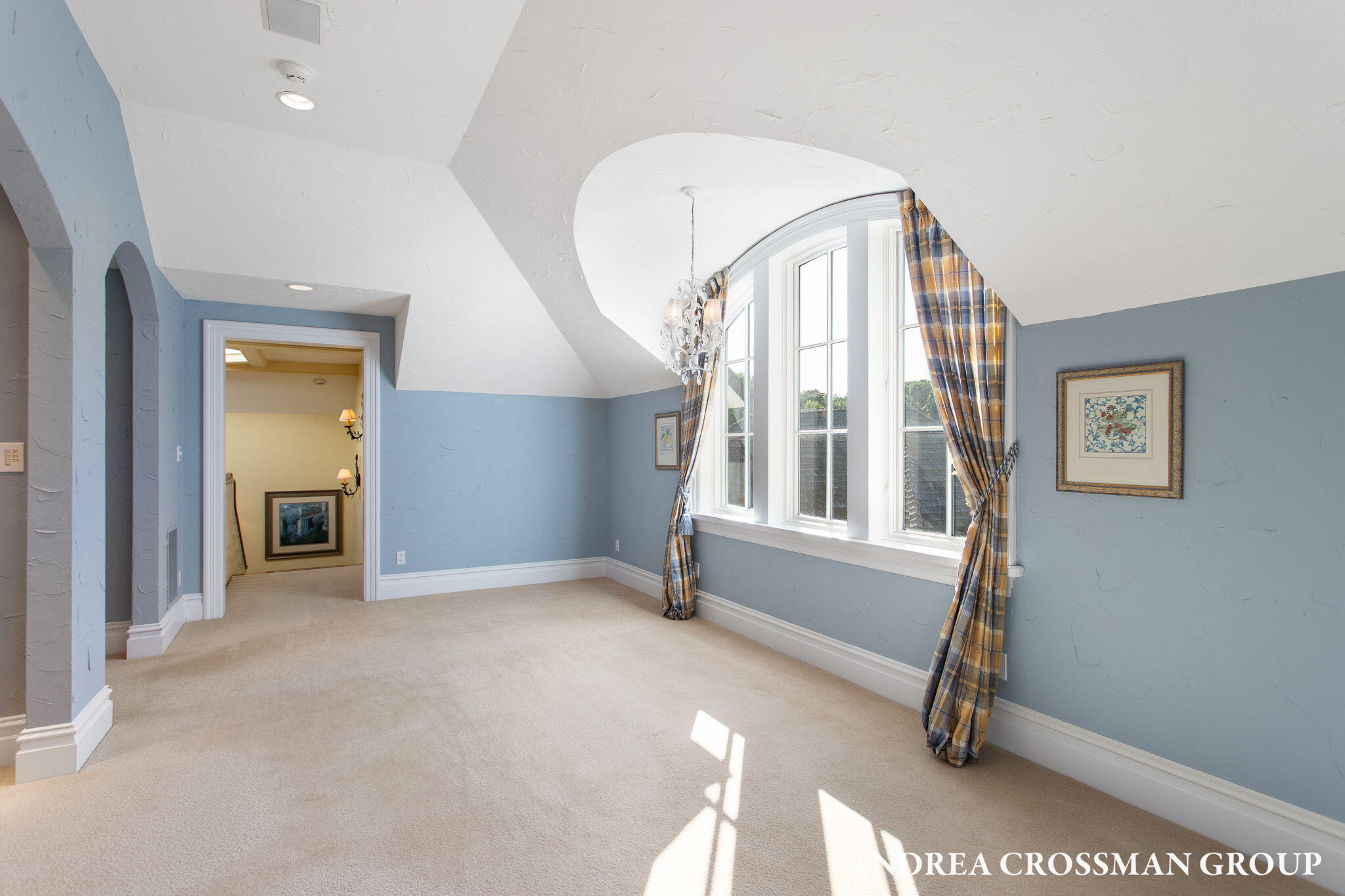 1933 South Shore Drive