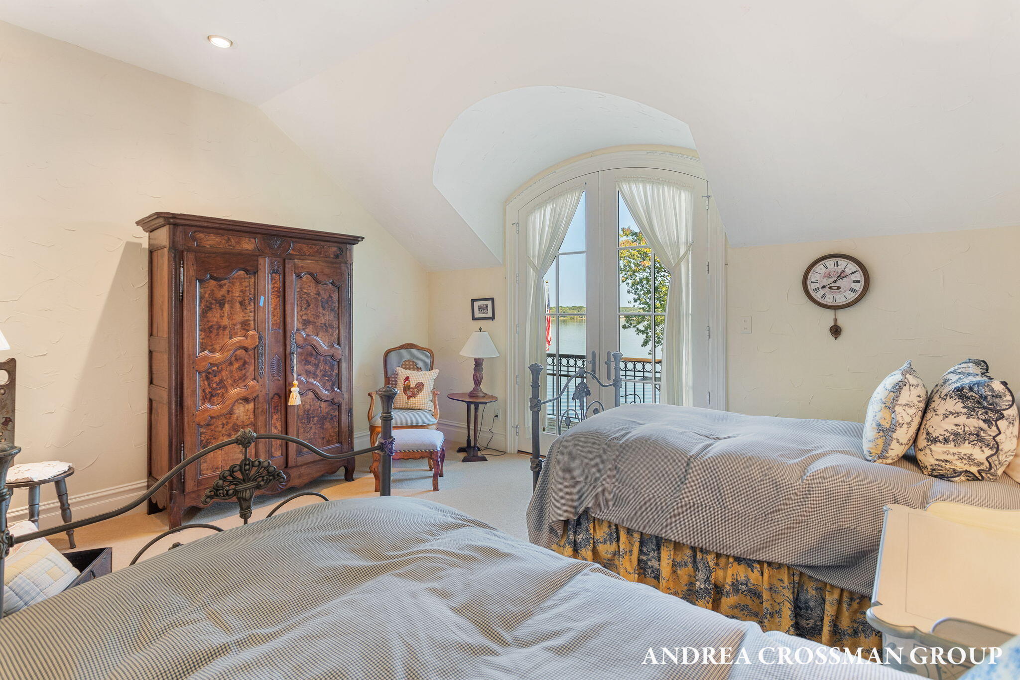 1933 South Shore Drive