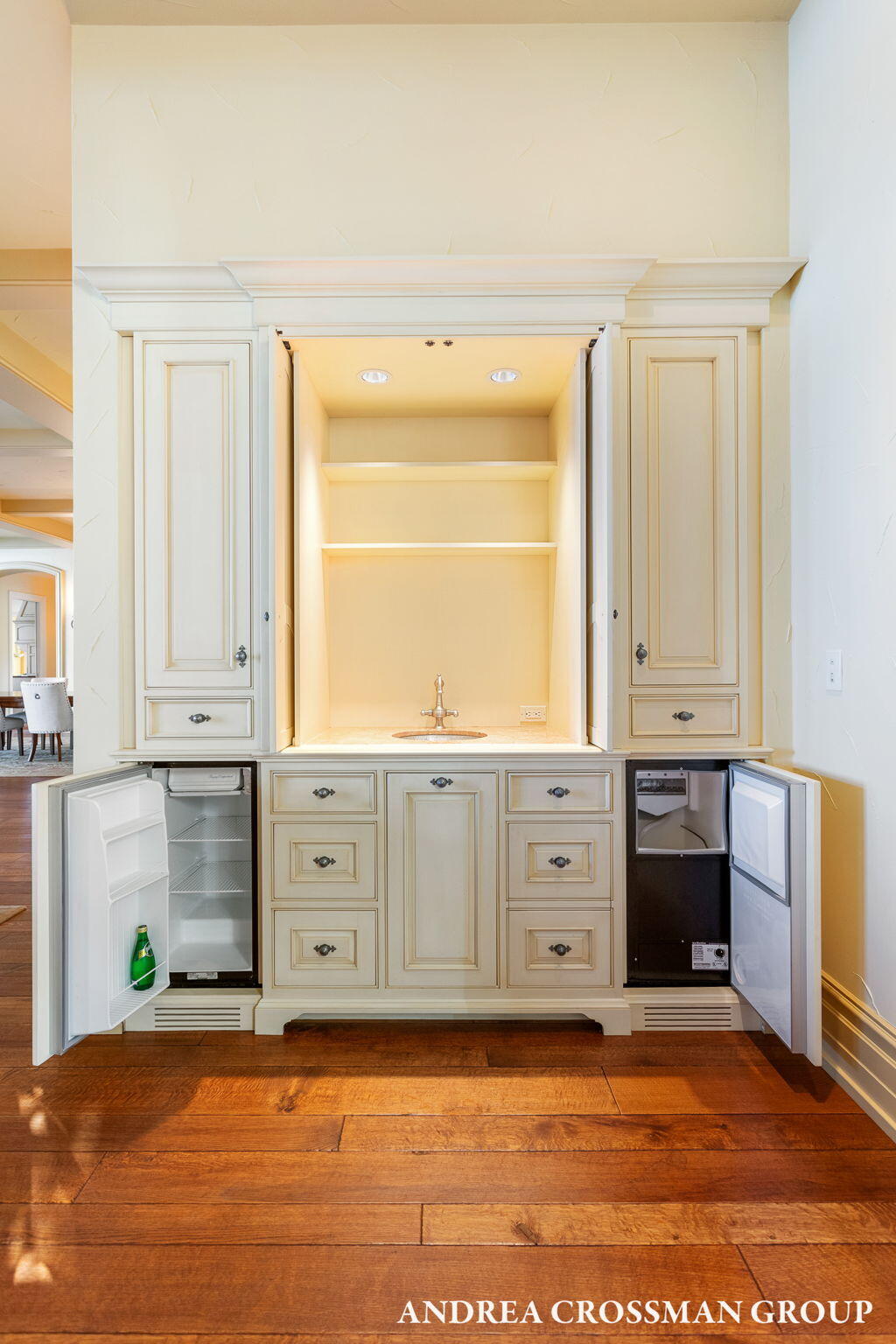 1933 South Shore Drive