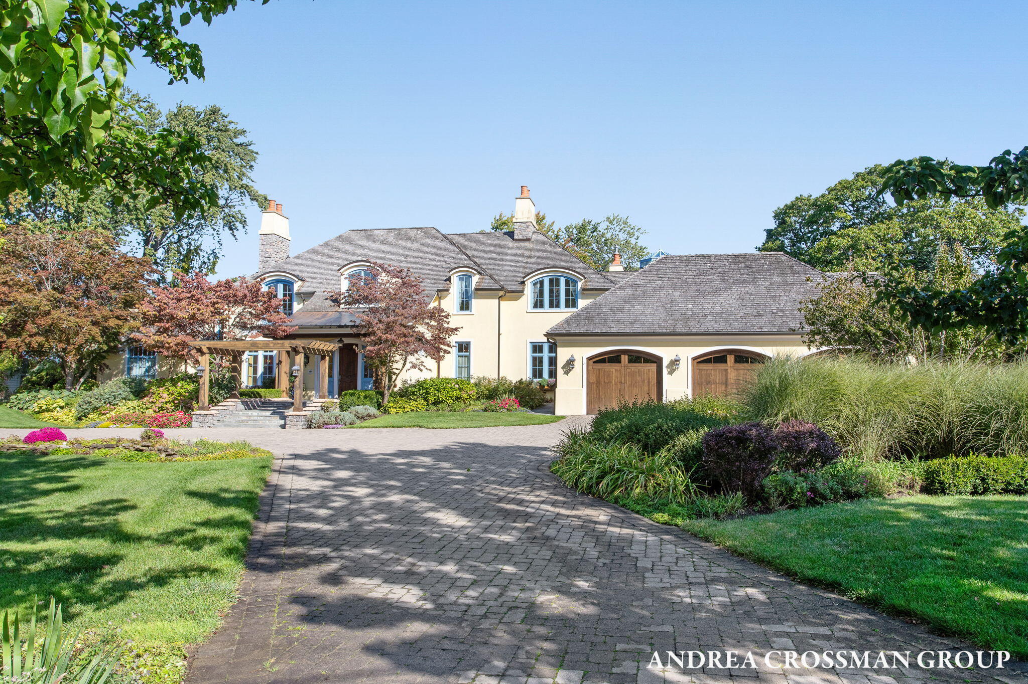 1933 South Shore Drive