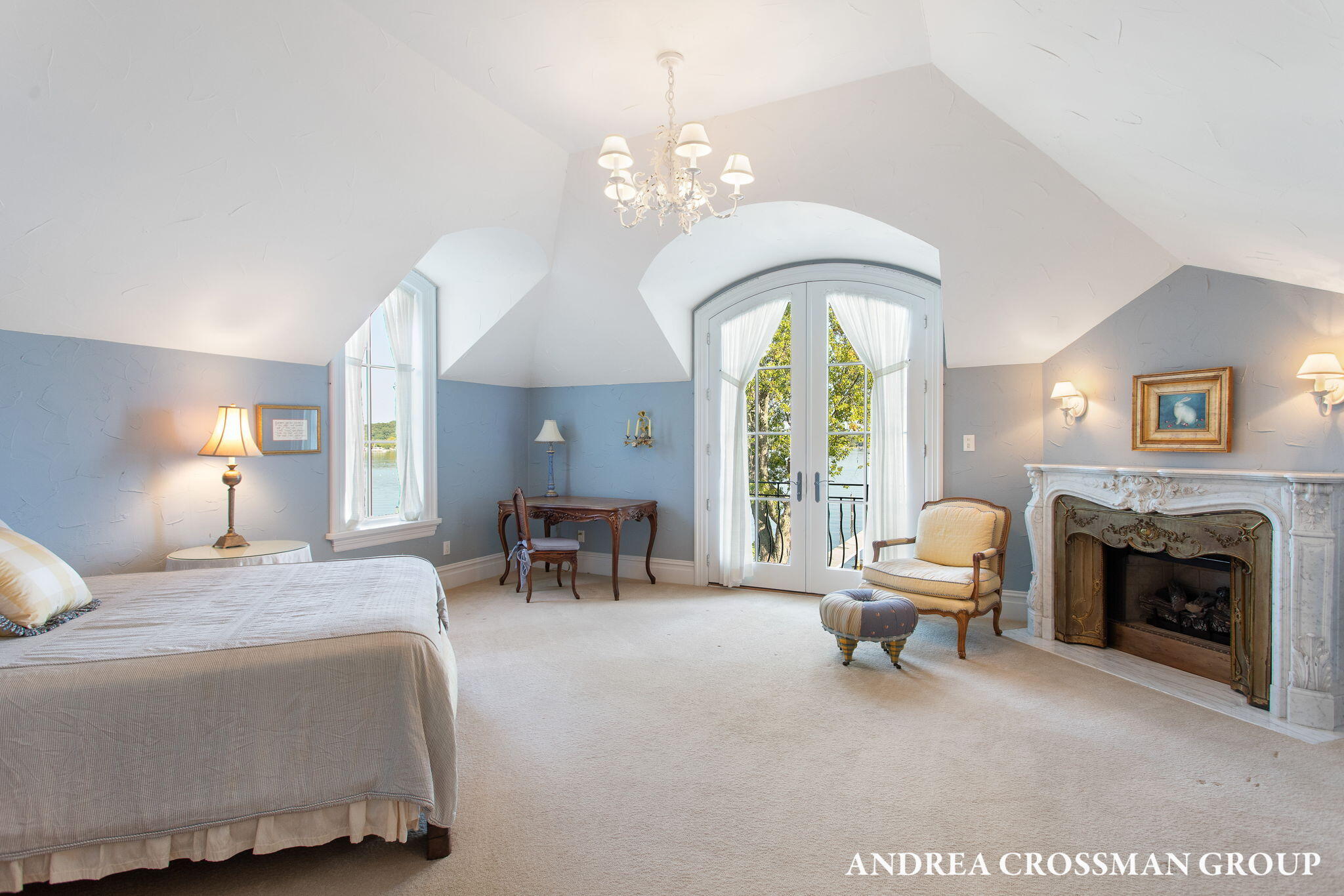 1933 South Shore Drive