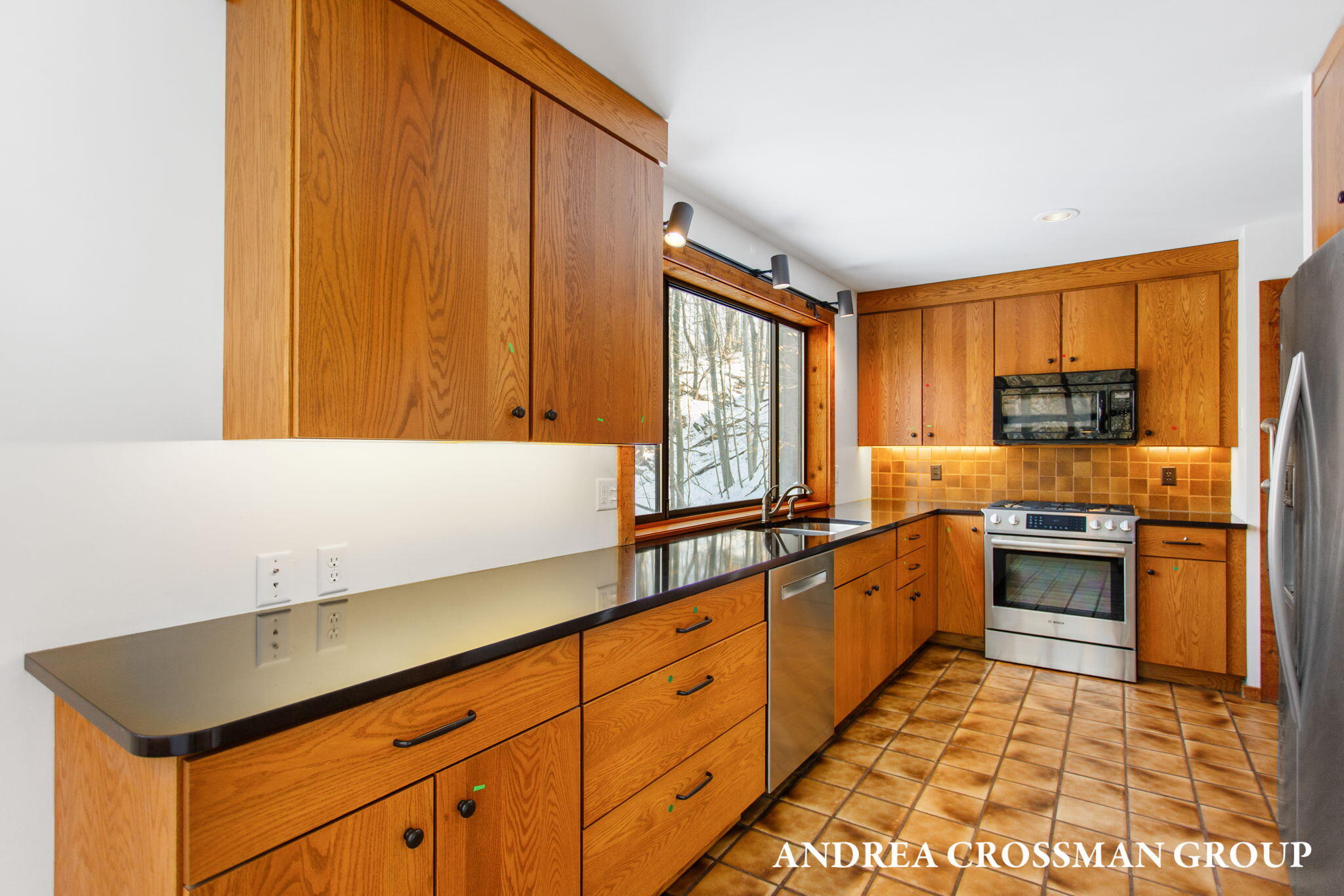 18344 N Shore Estates Road