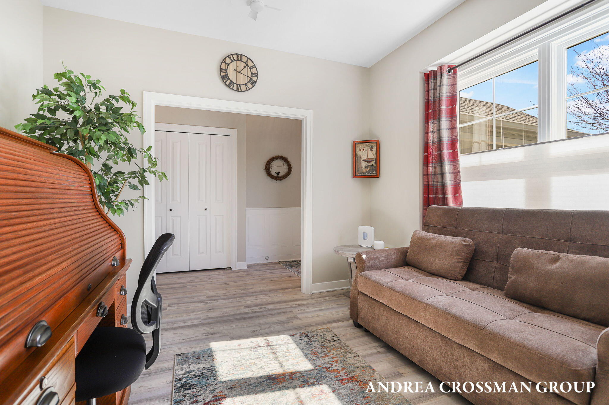 1284 Prestwick Drive