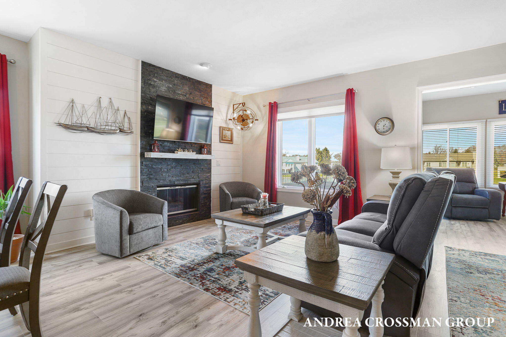 1284 Prestwick Drive