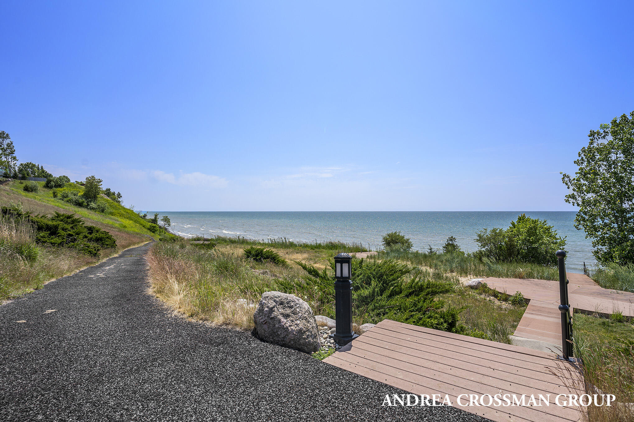 688 Waters Edge Drive 14