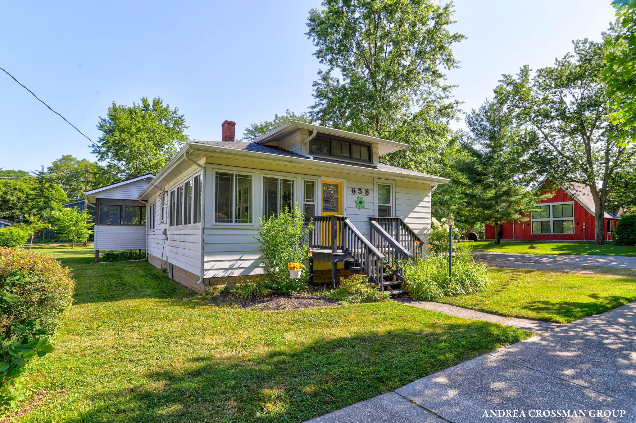658 Allegan Street