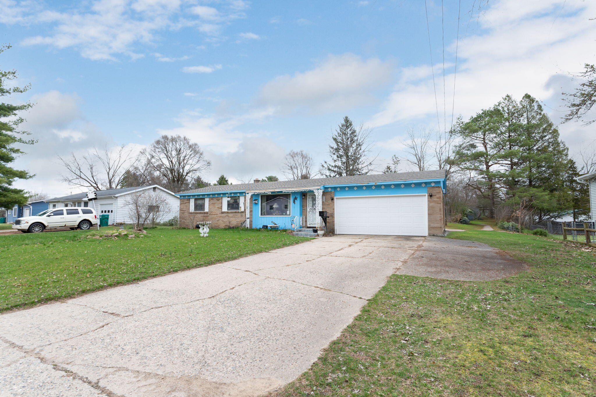 910 N Washington Avenue