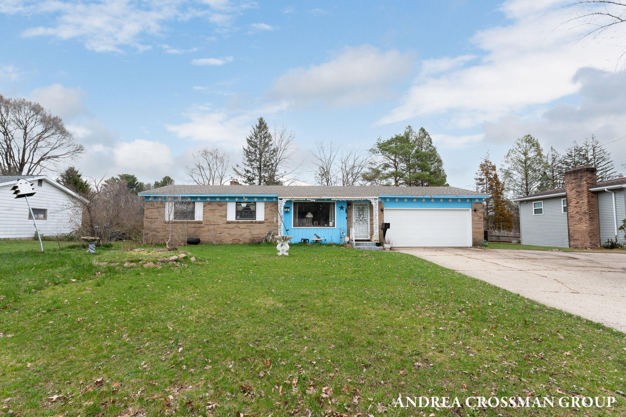 910 N Washington Avenue