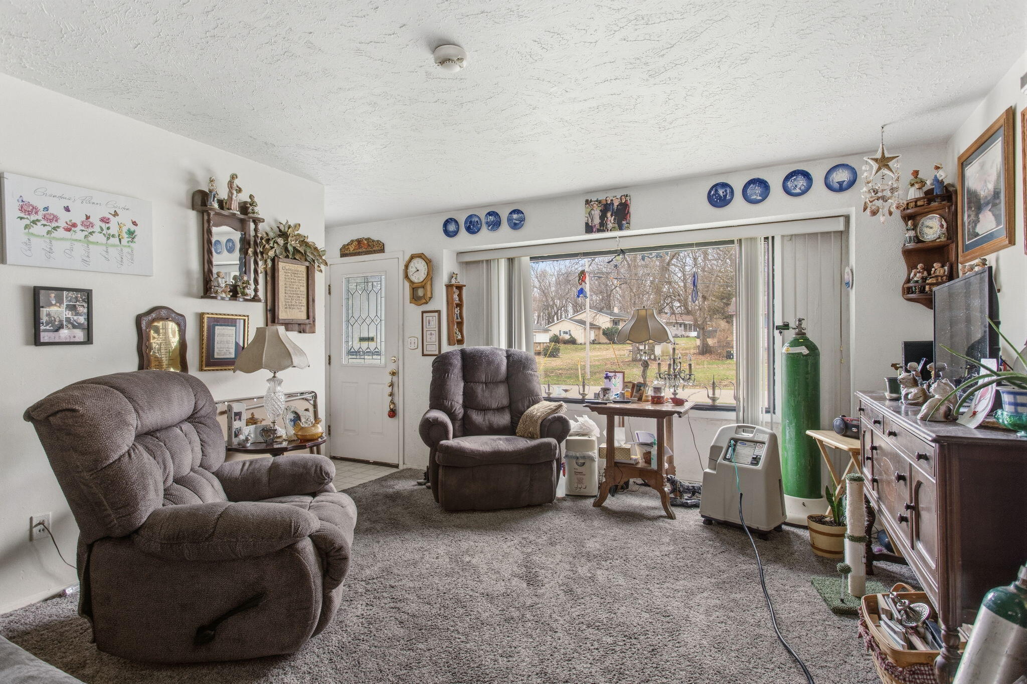 910 N Washington Avenue