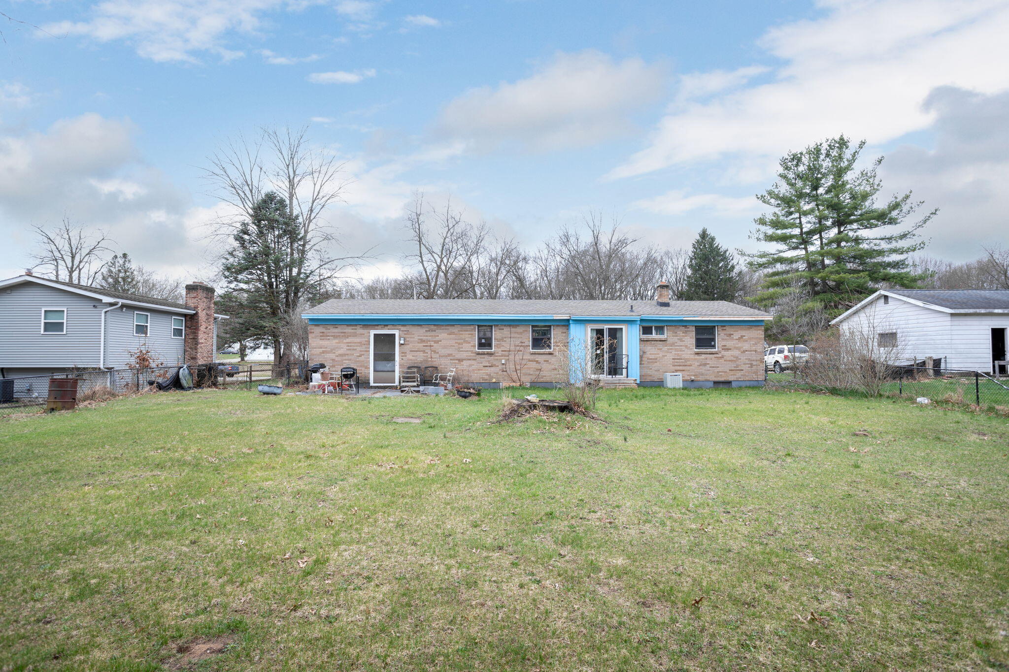 910 N Washington Avenue