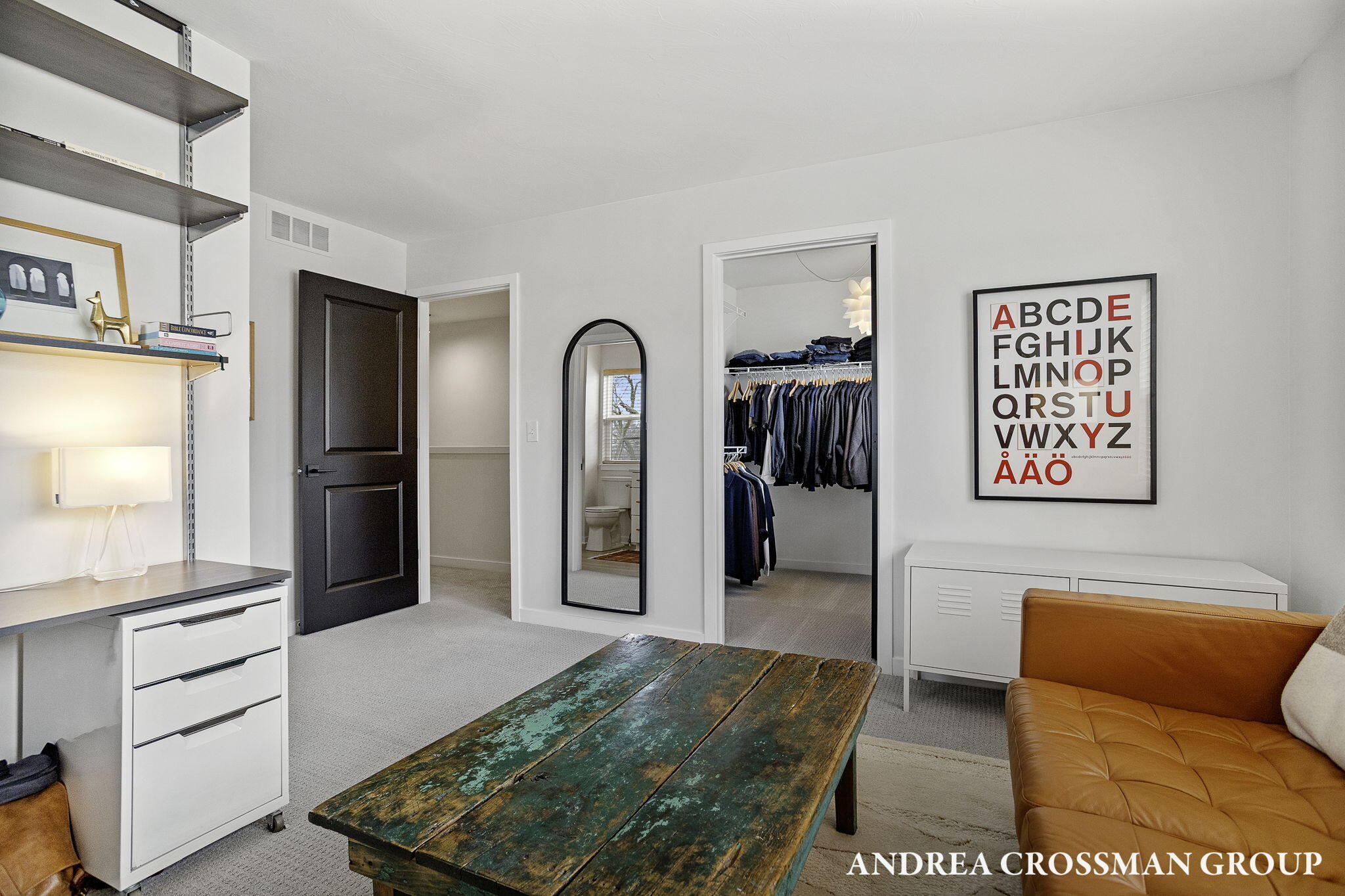 1989 S Shorewood Lane