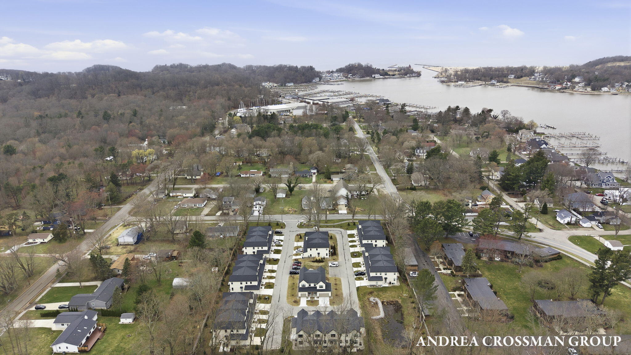 1989 S Shorewood Lane