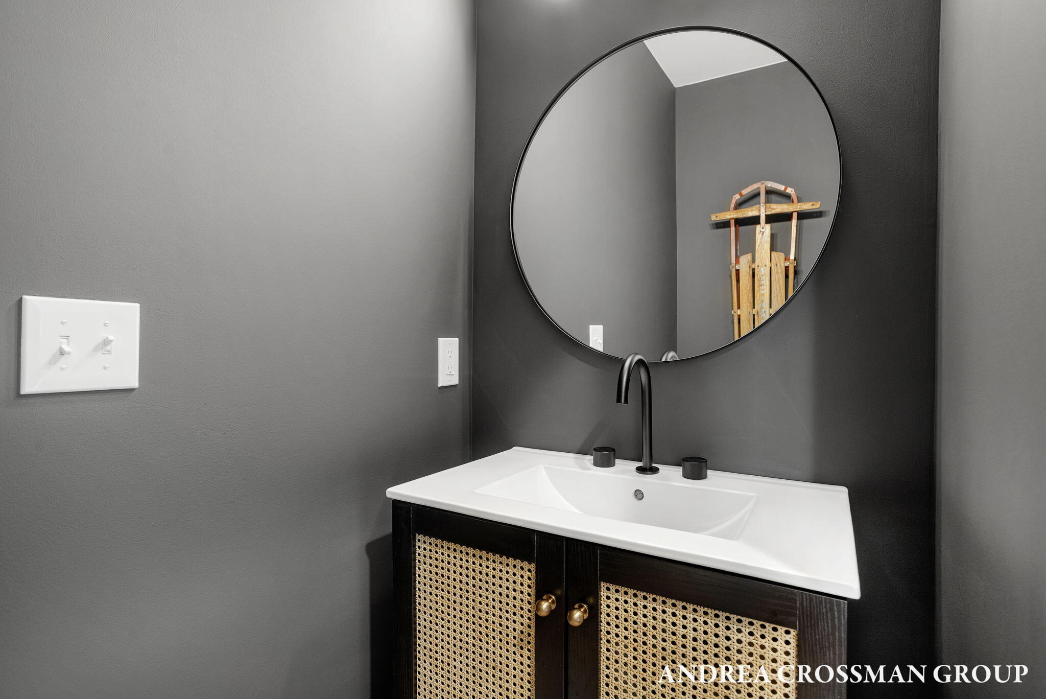 1989 S Shorewood Lane