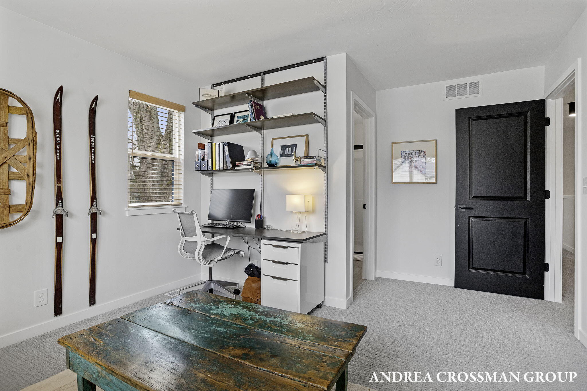 1989 S Shorewood Lane