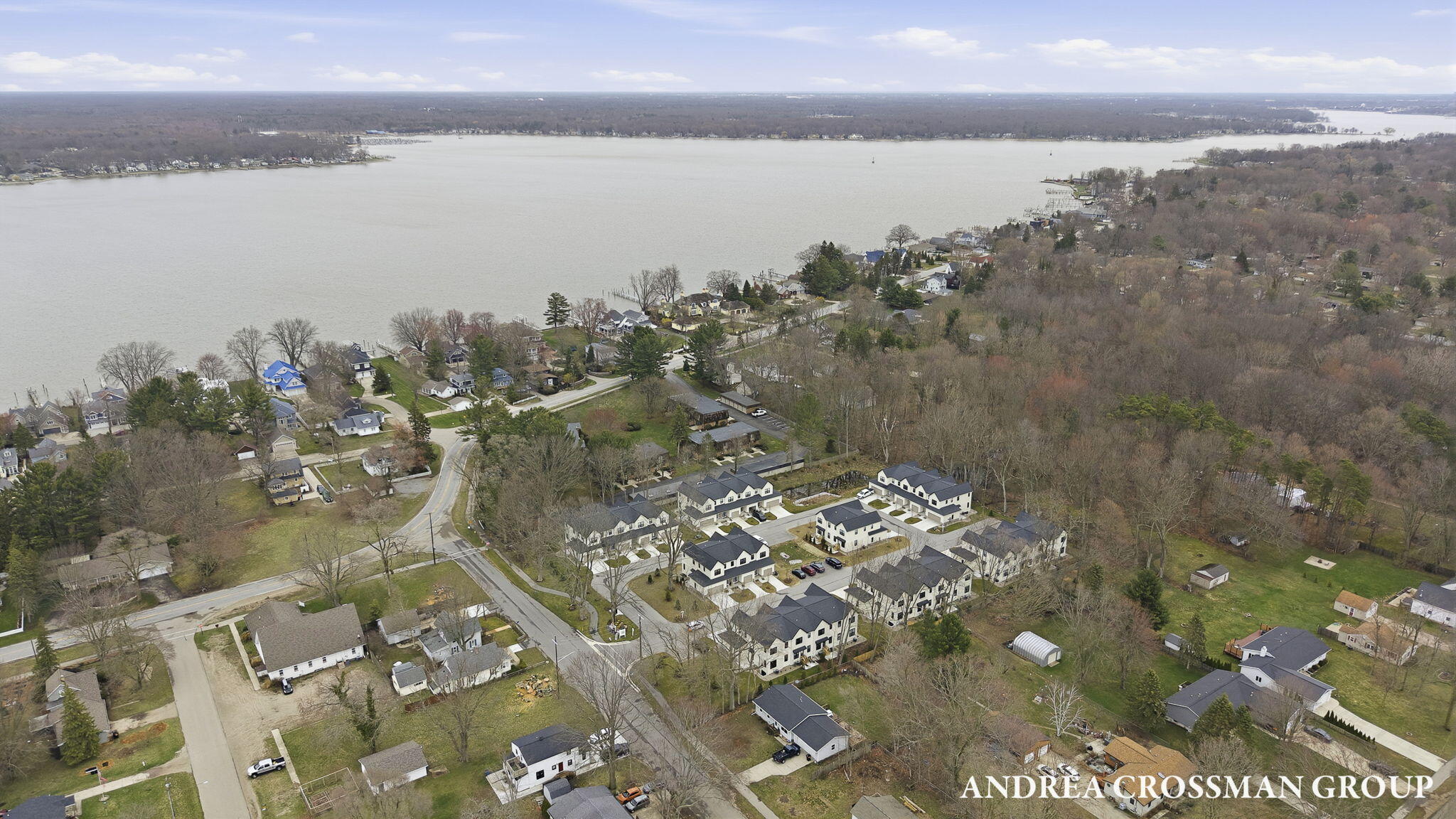 1989 S Shorewood Lane