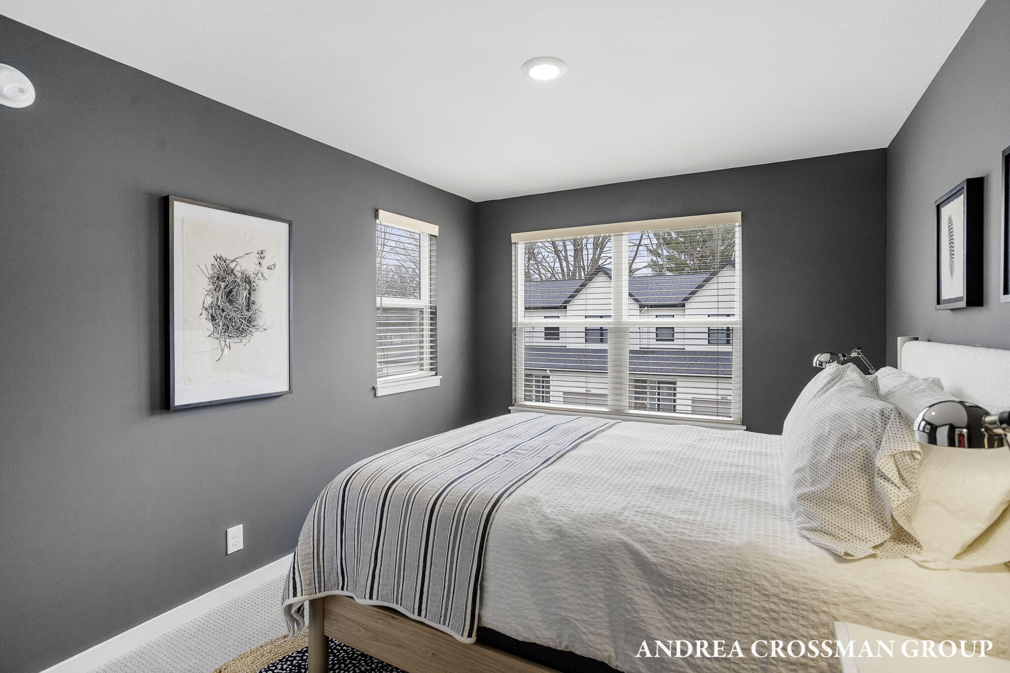 1989 S Shorewood Lane