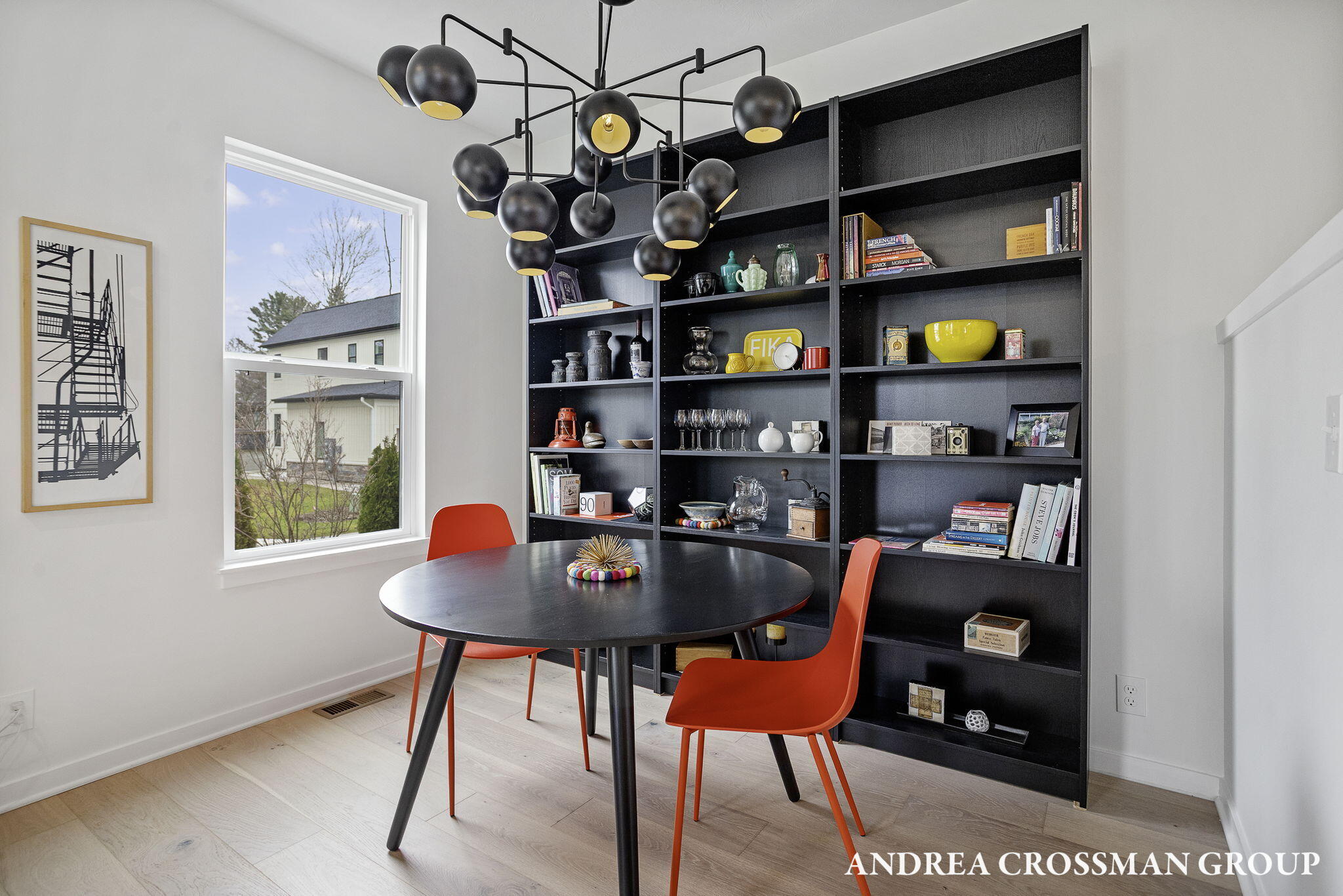 1989 S Shorewood Lane