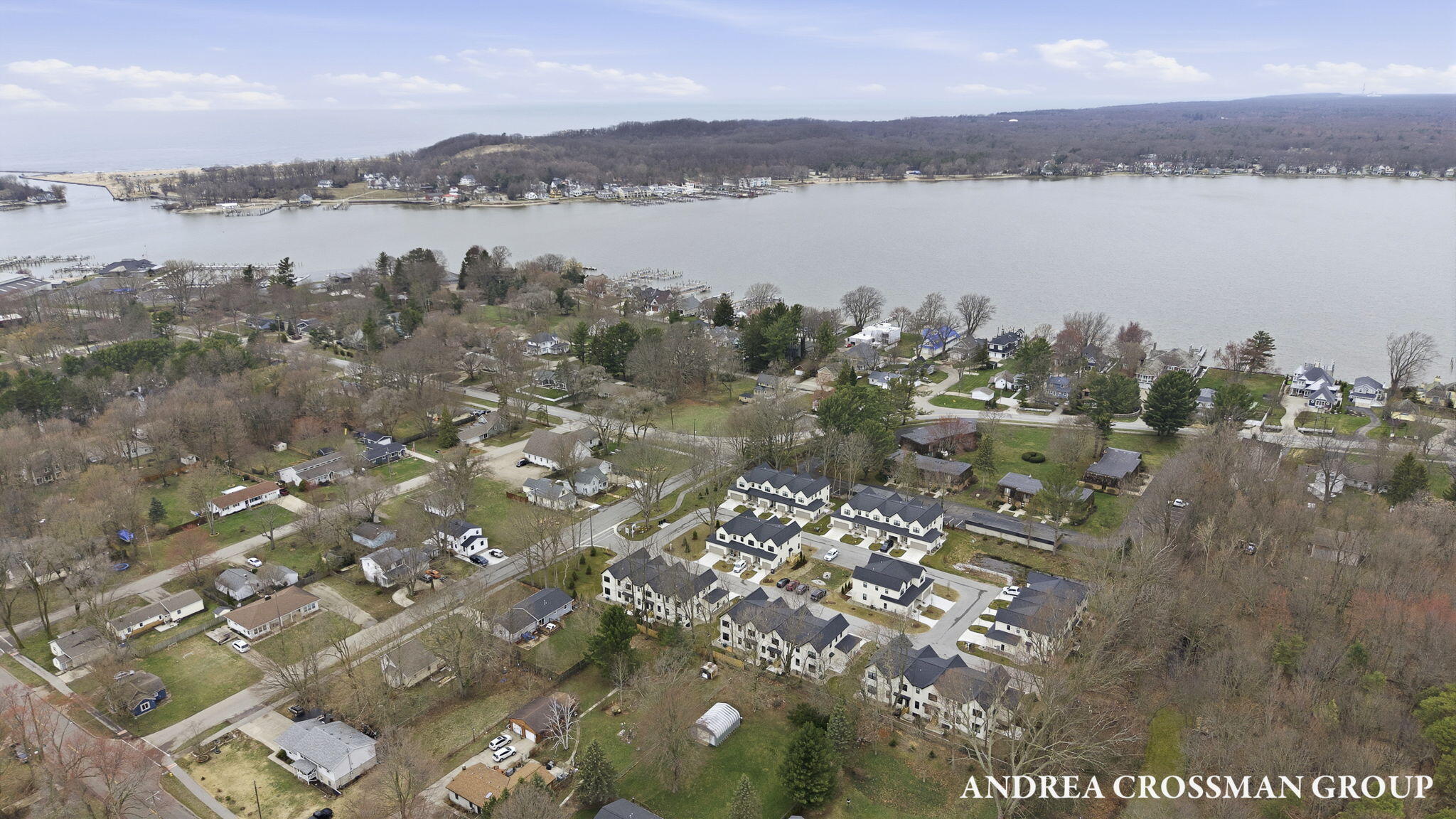 1989 S Shorewood Lane