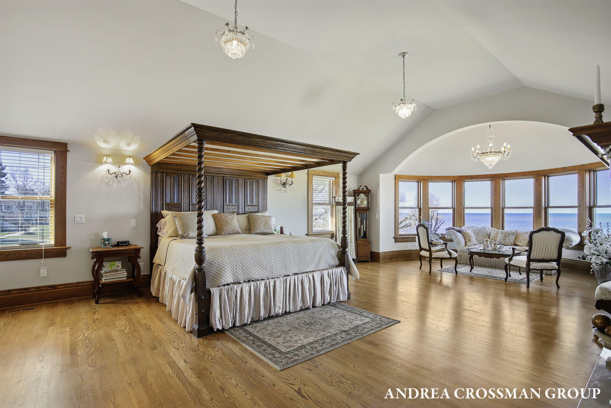 456 Monroe Boulevard