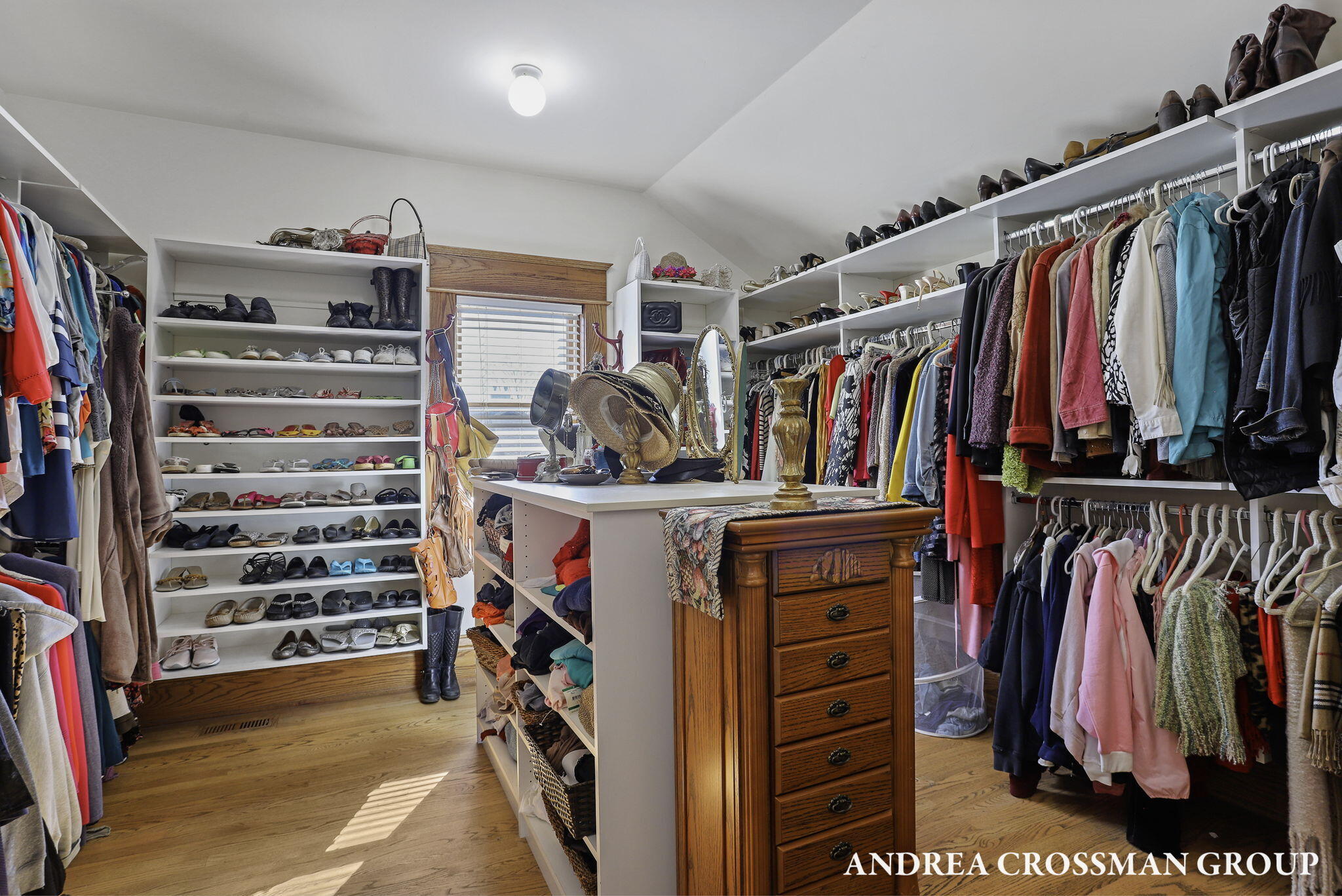 456 Monroe Boulevard