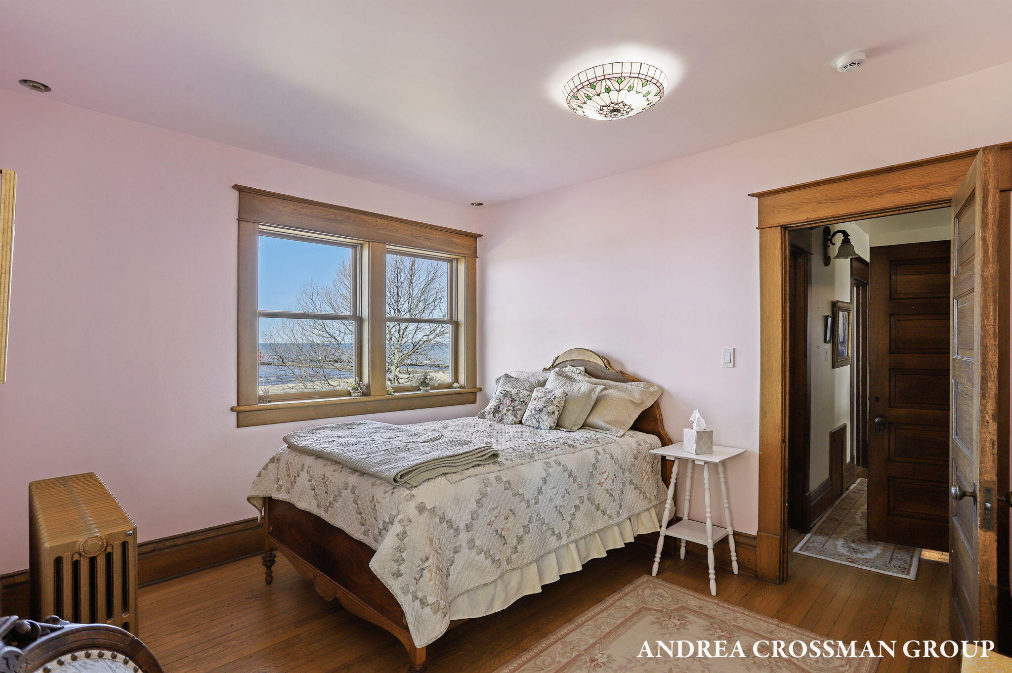 456 Monroe Boulevard