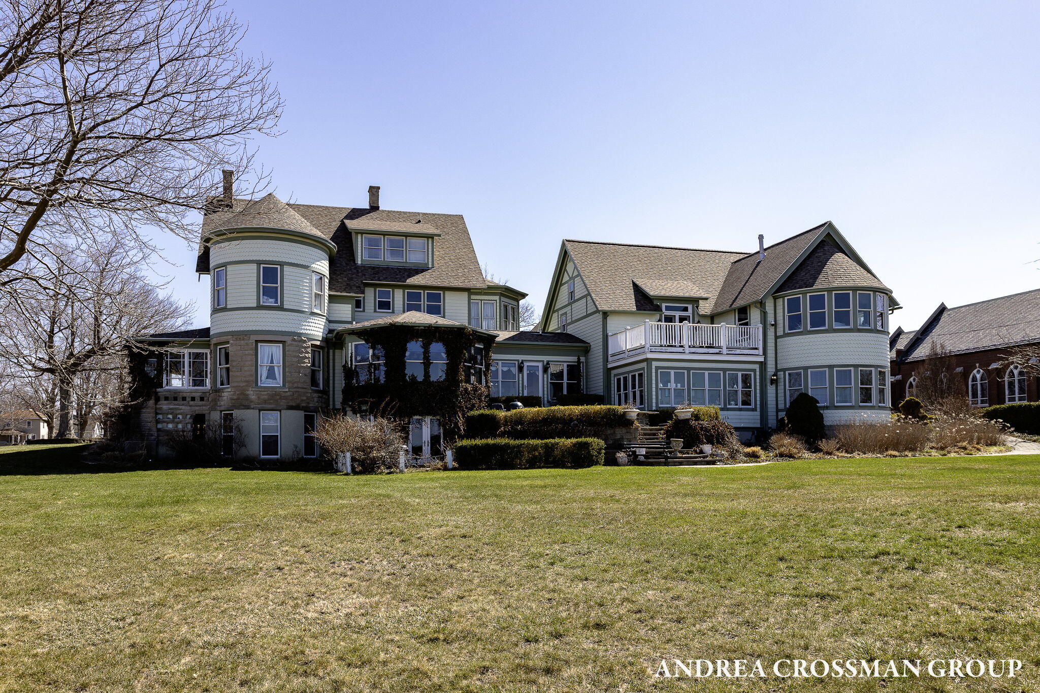 456 Monroe Boulevard