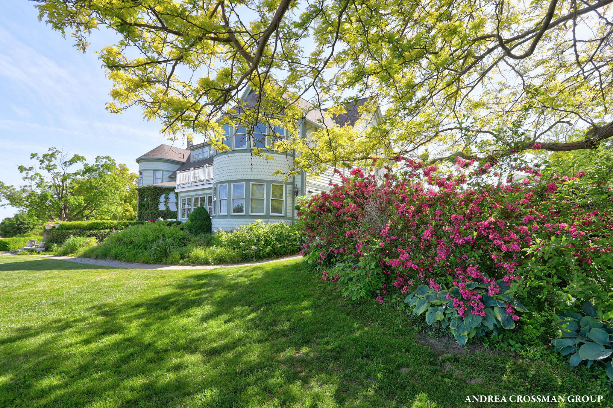 456 Monroe Boulevard