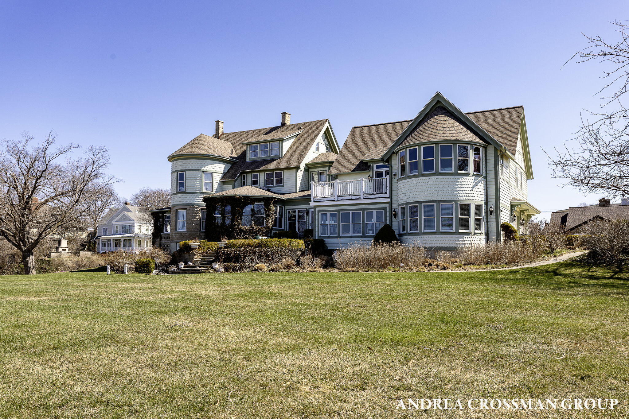 456 Monroe Boulevard