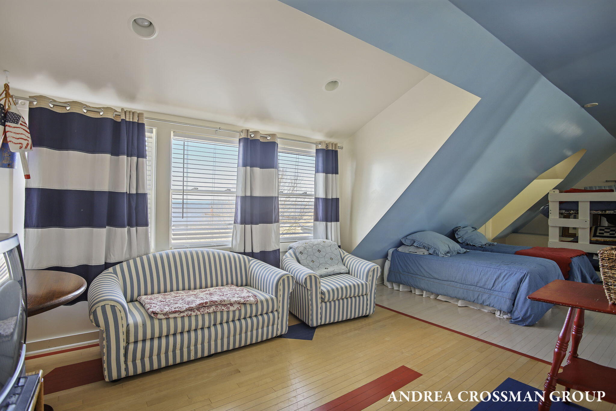 456 Monroe Boulevard