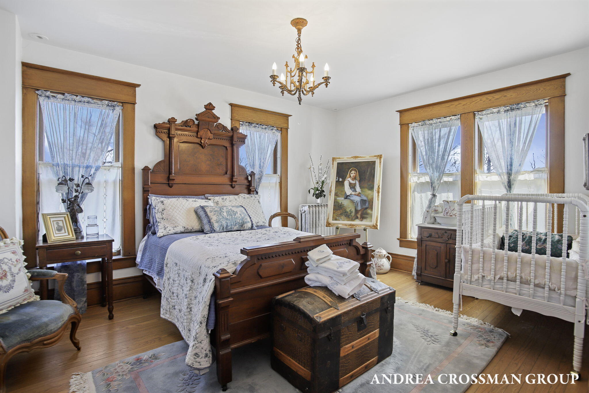 456 Monroe Boulevard