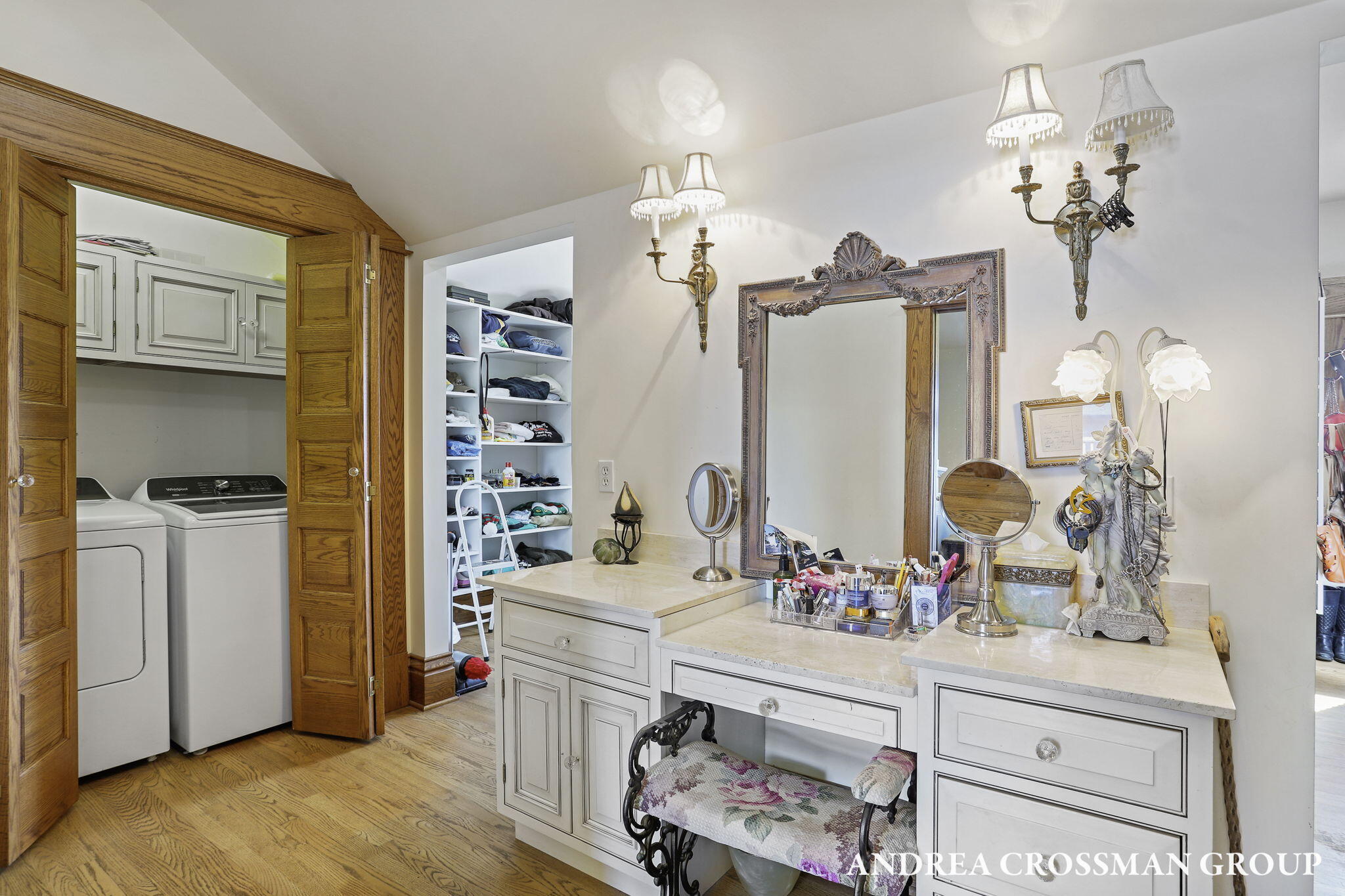 456 Monroe Boulevard