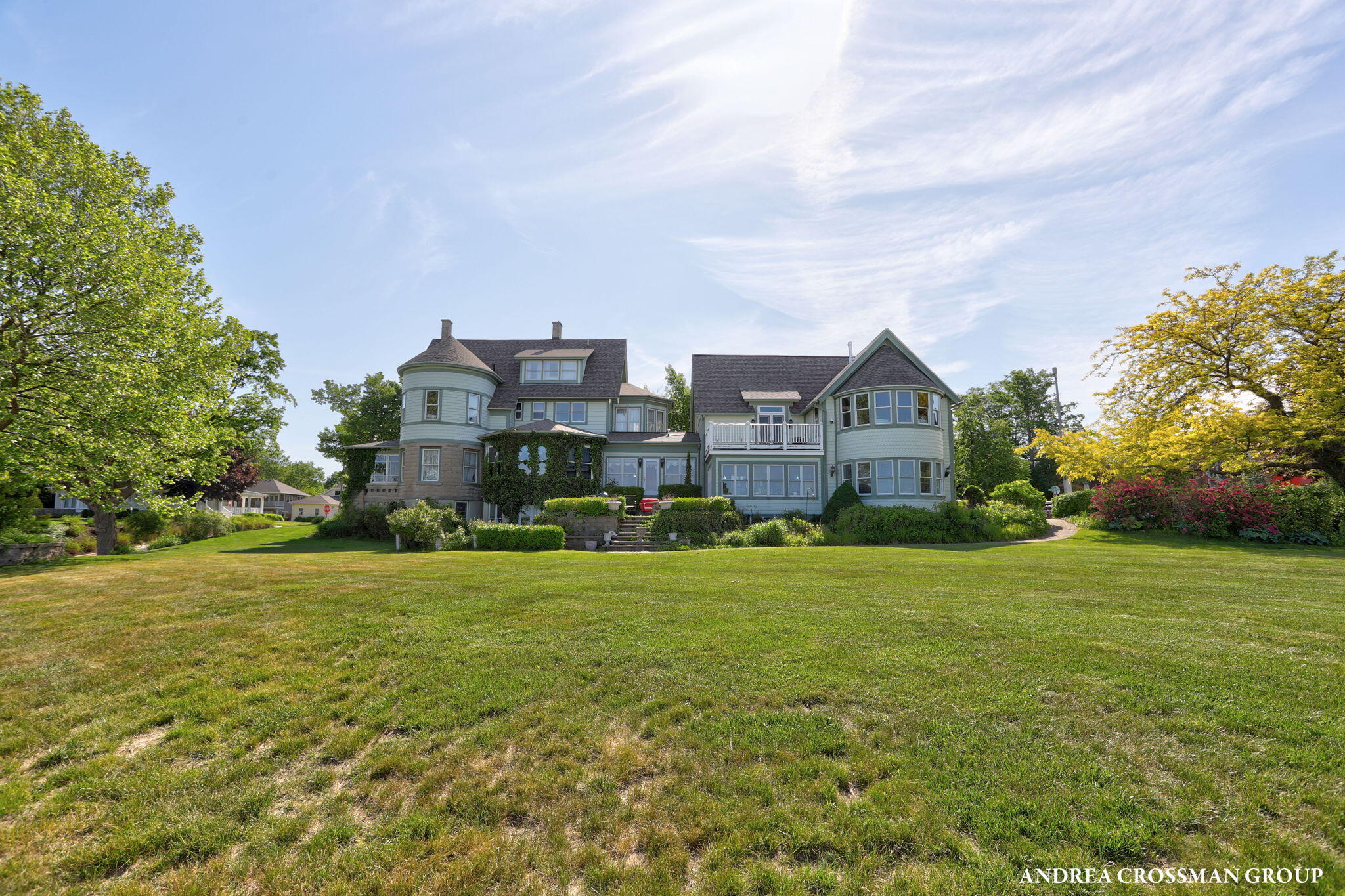 456 Monroe Boulevard