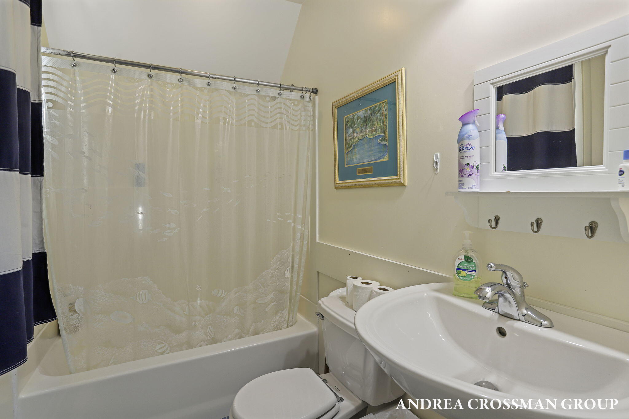 456 Monroe Boulevard