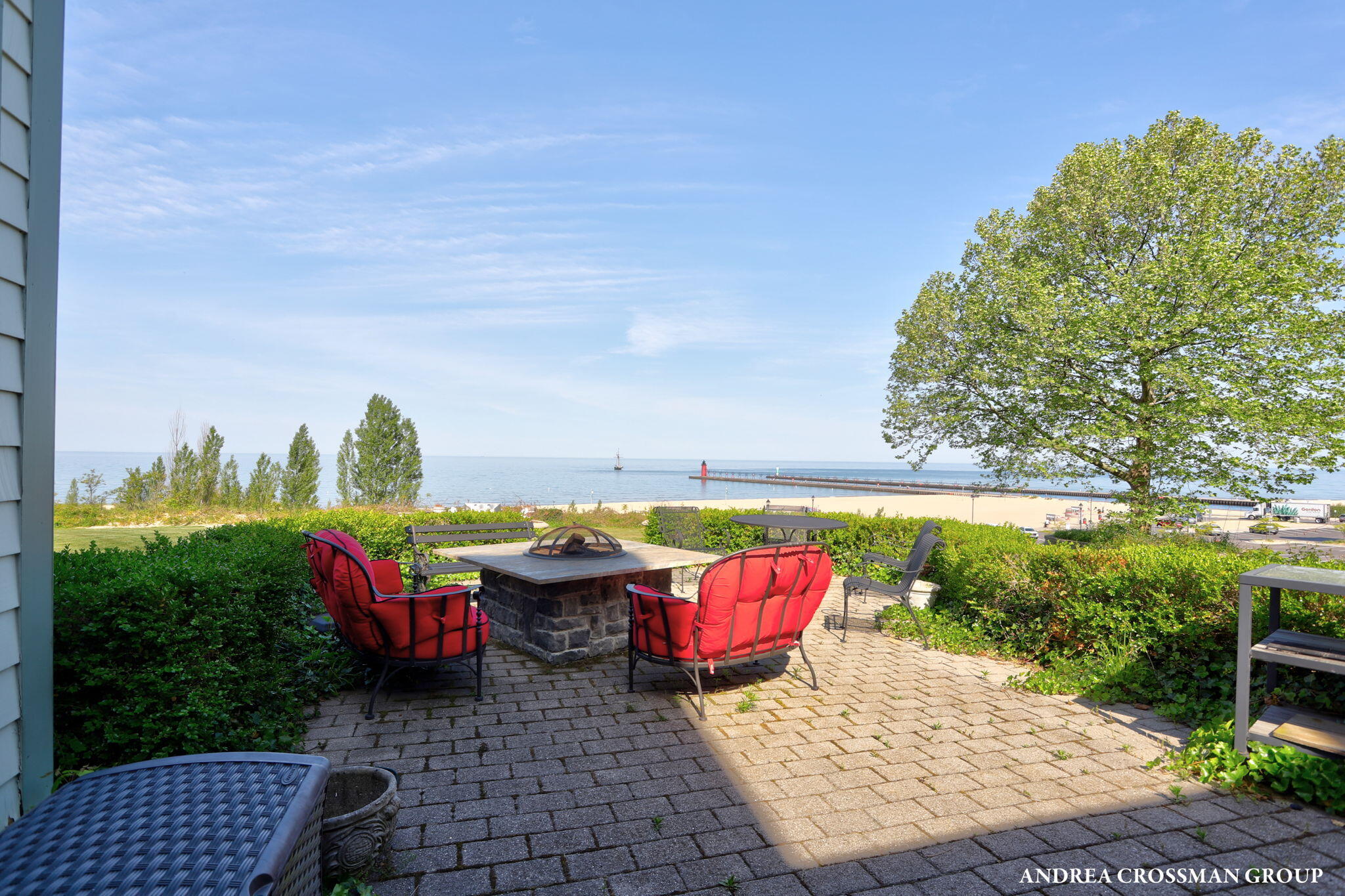 456 Monroe Boulevard