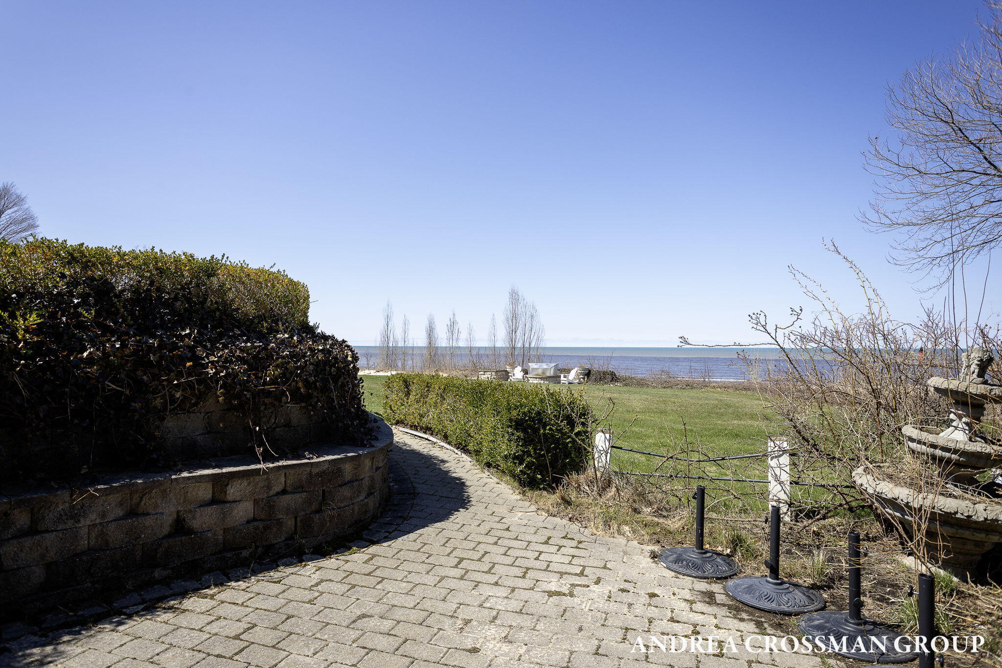 456 Monroe Boulevard