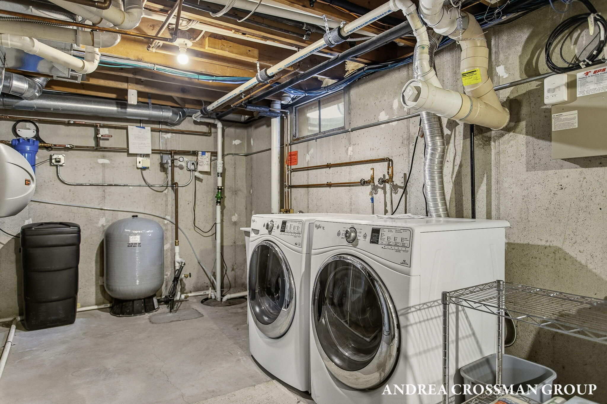 6129 Lakeshore Avenue