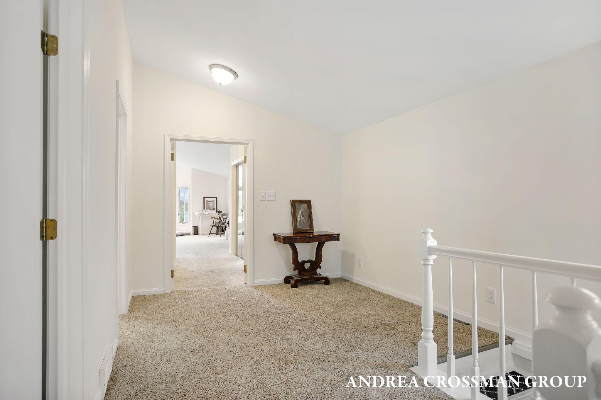 567 Breezy Bluff Street