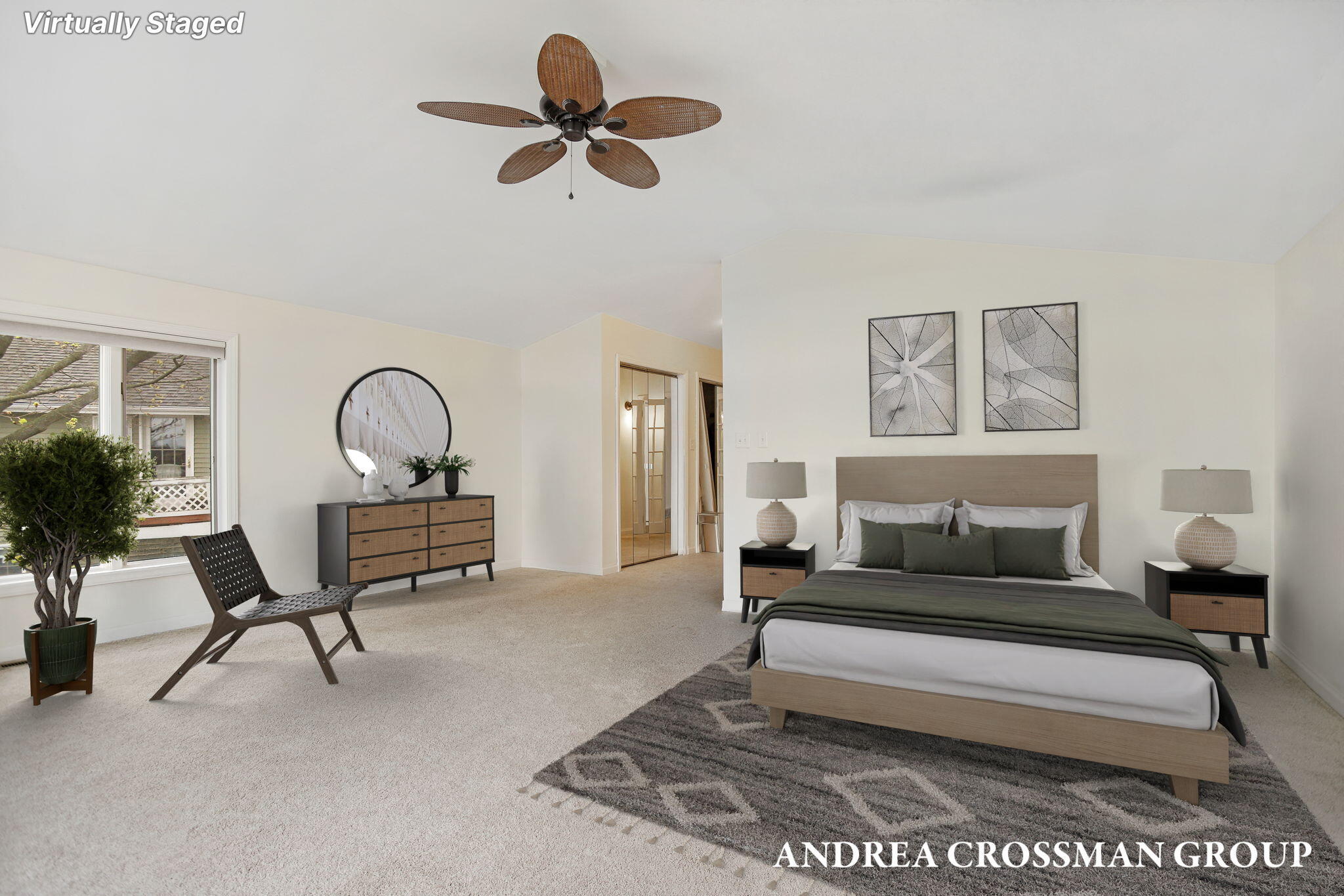 567 Breezy Bluff Street