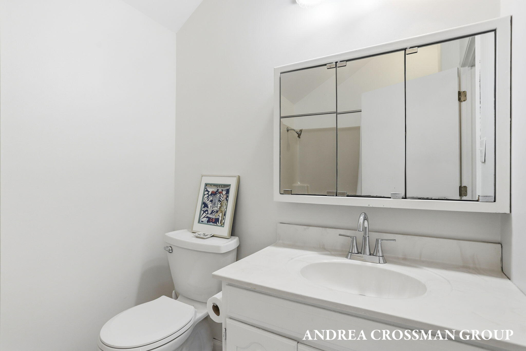 567 Breezy Bluff Street