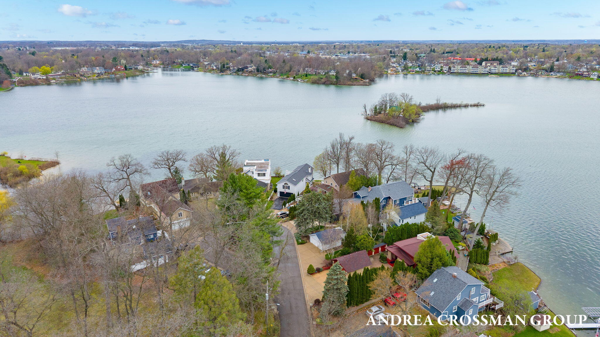 567 Breezy Bluff Street