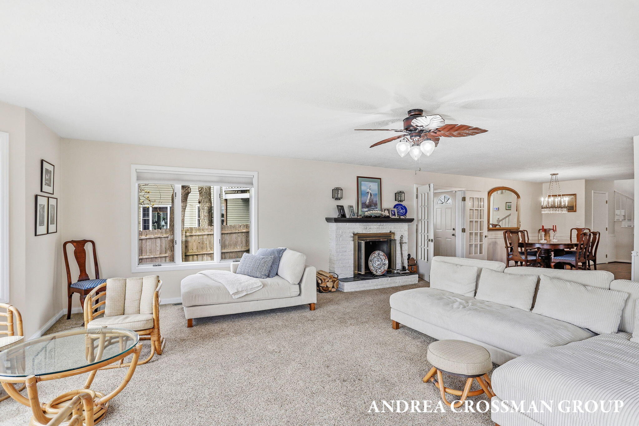 567 Breezy Bluff Street