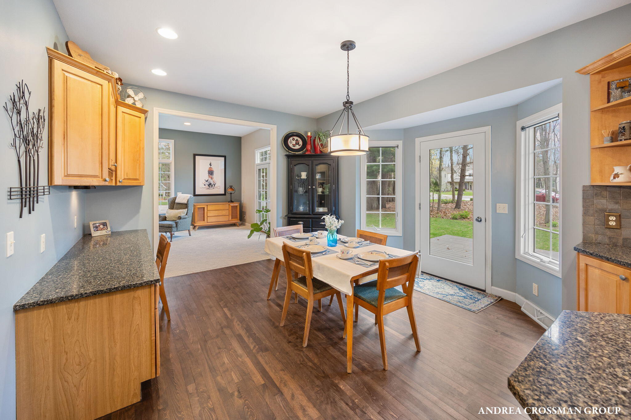 14887 Riverside Trail