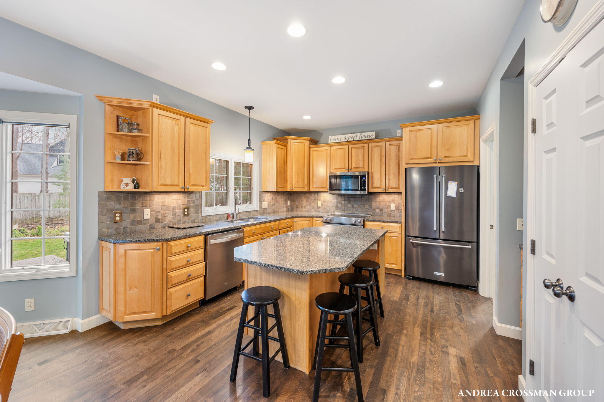 14887 Riverside Trail