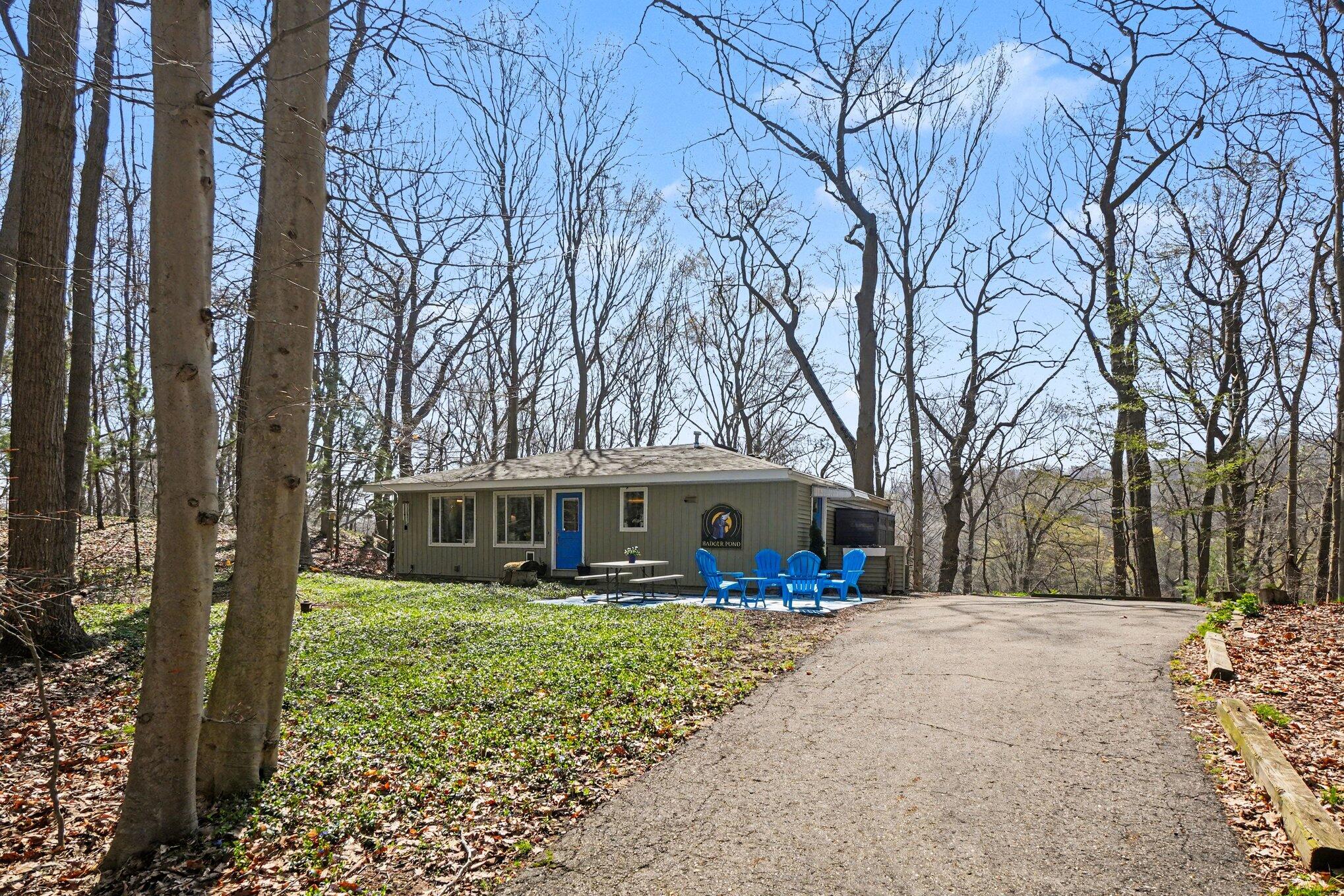 2424 Cardinal Lane