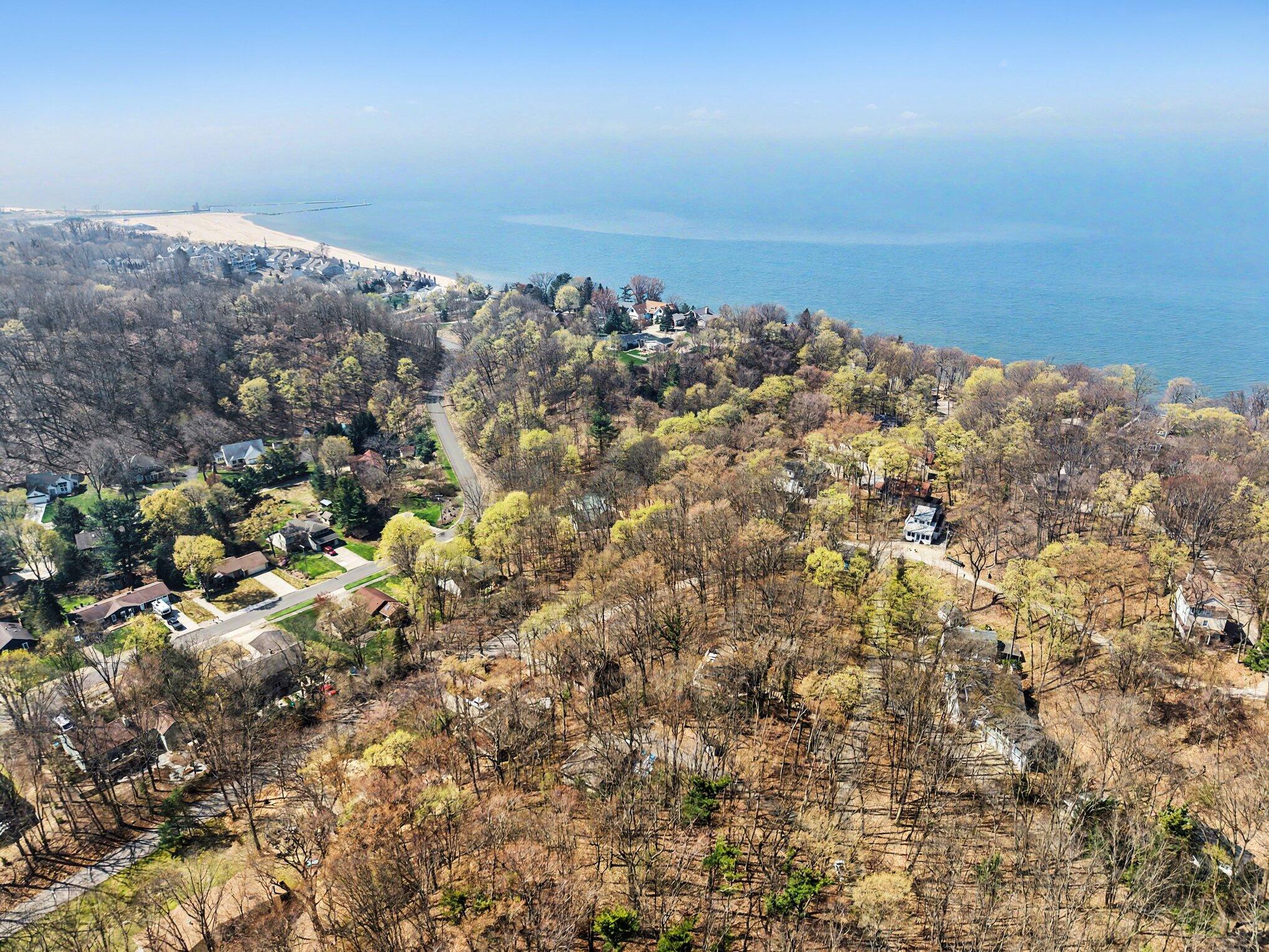 2424 Cardinal Lane