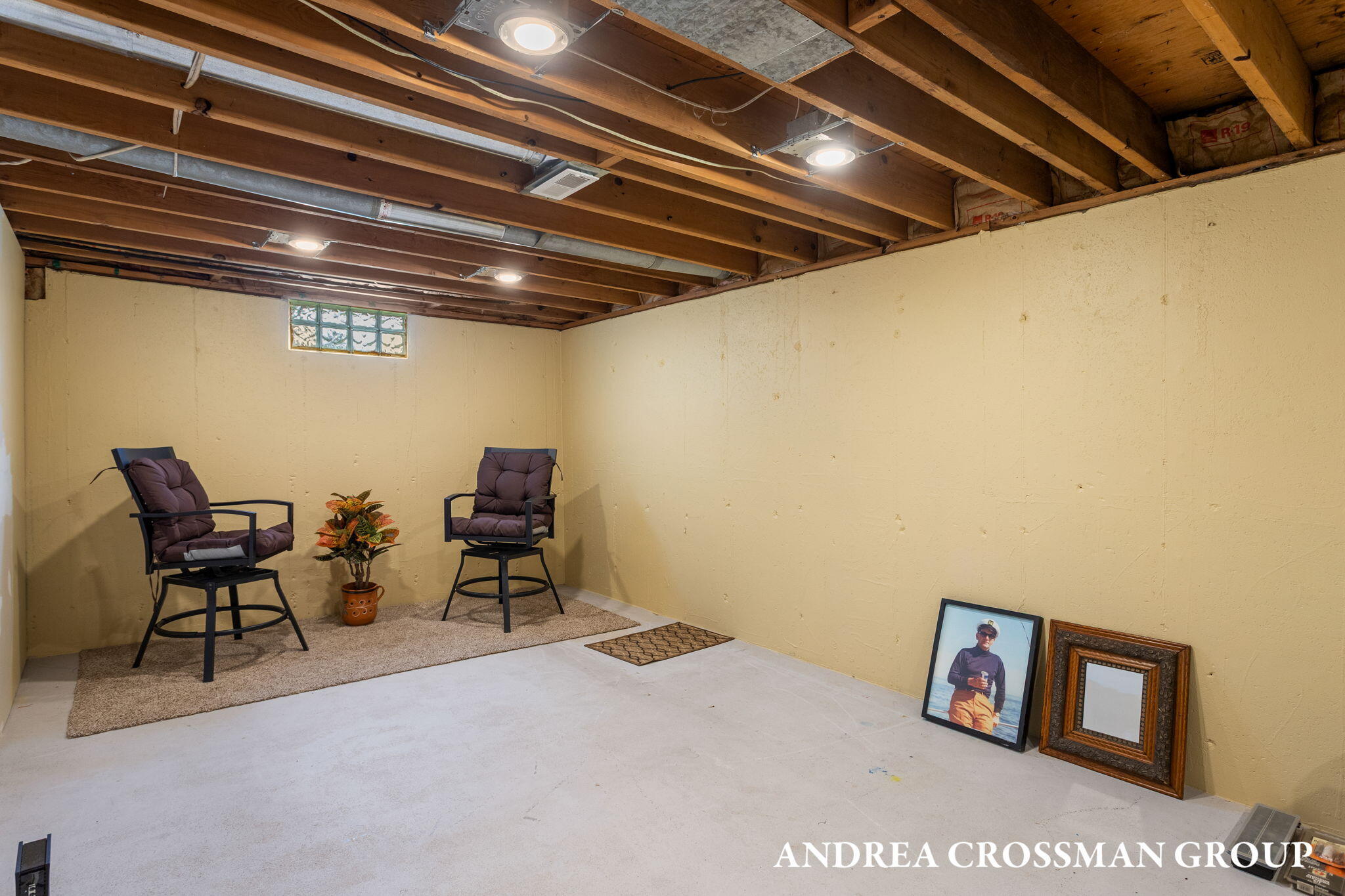 4684 Pine Drive