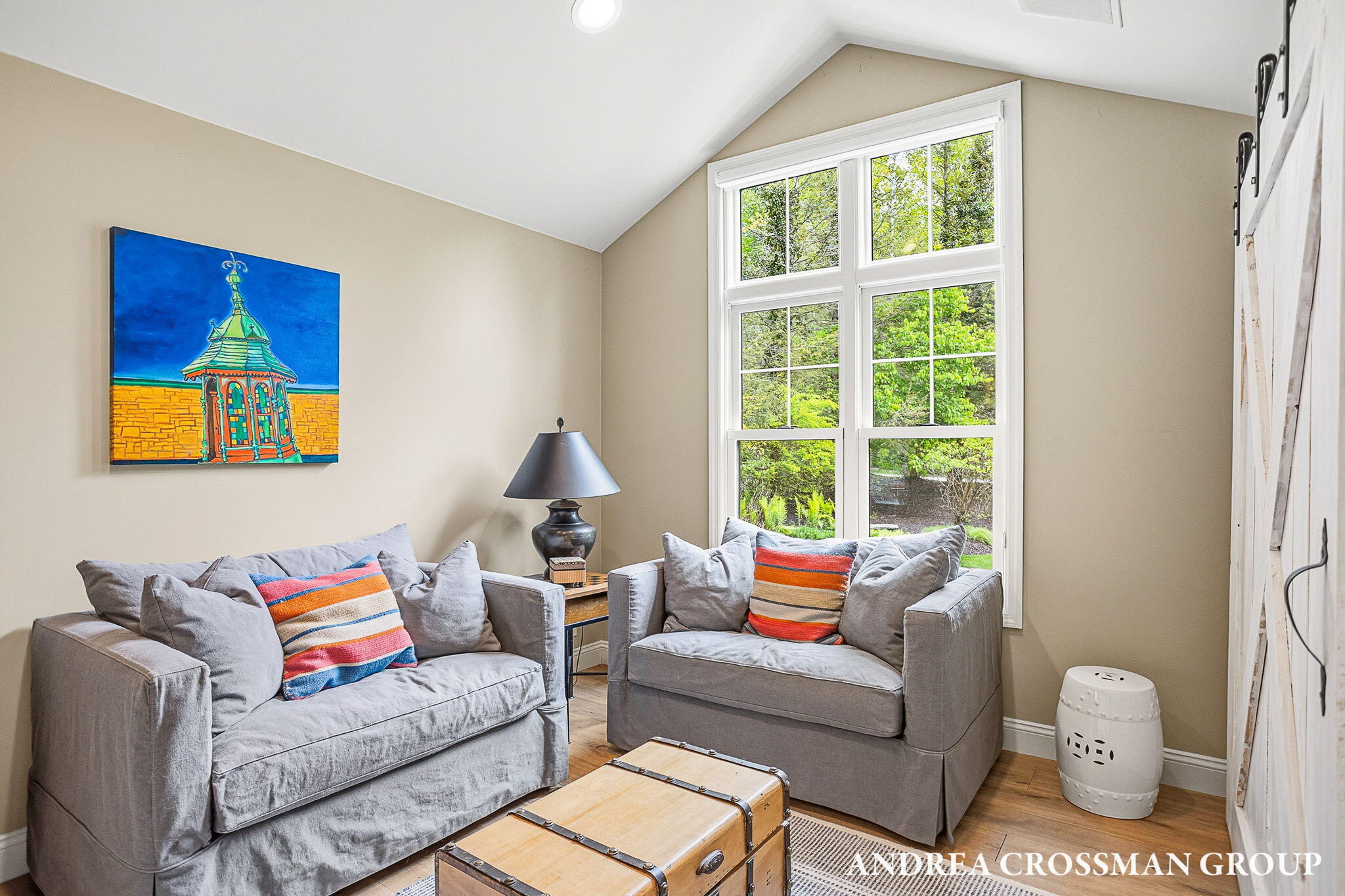 2338 Lakeshore Drive