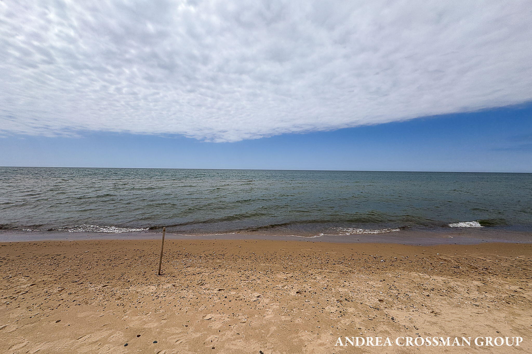 2338 Lakeshore Drive