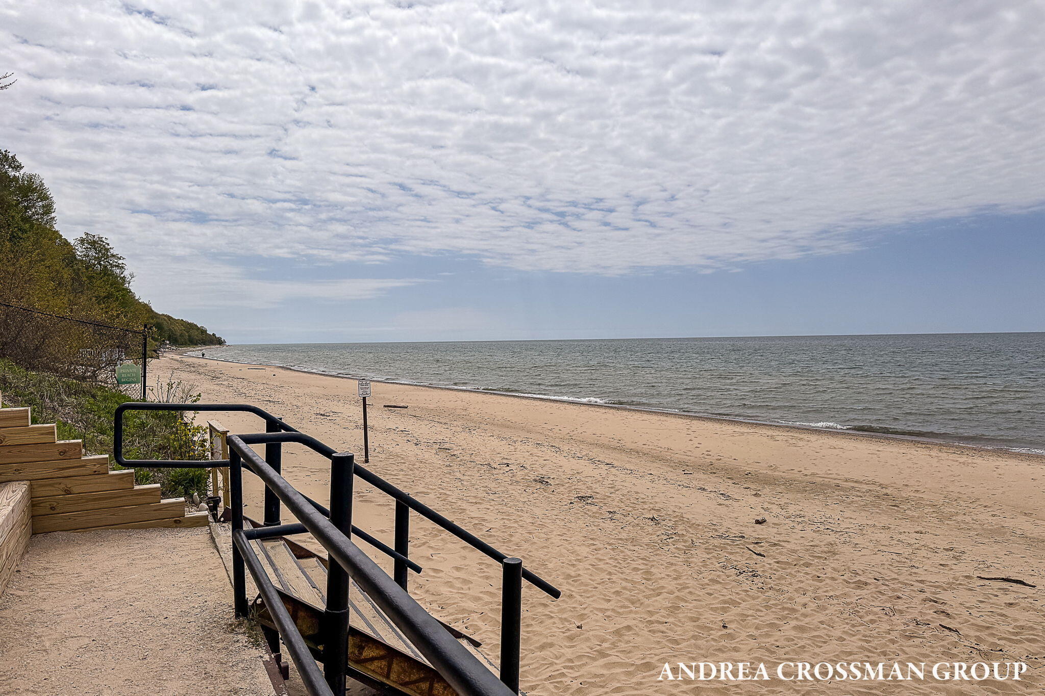 2338 Lakeshore Drive
