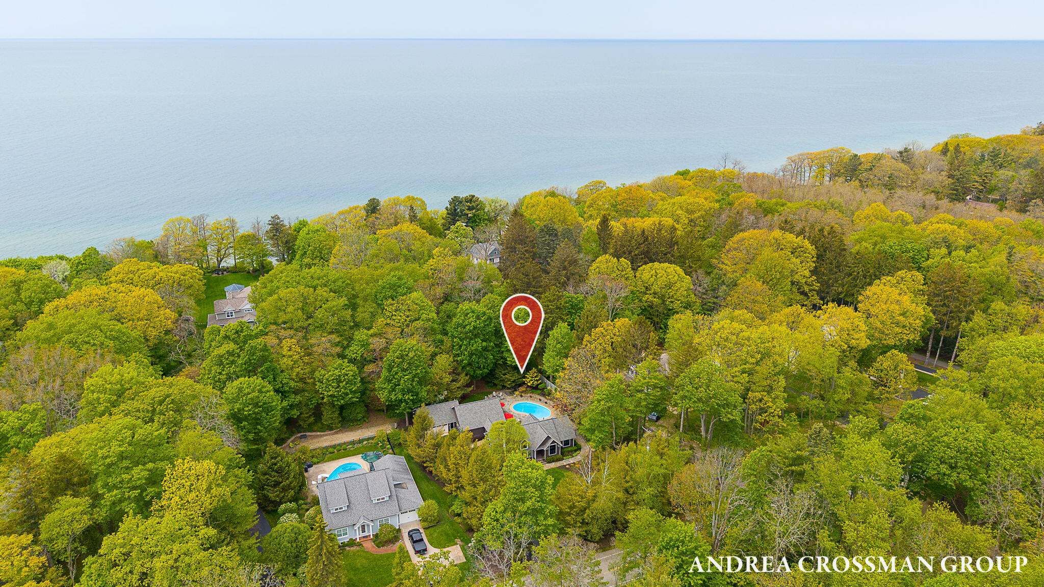 2338 Lakeshore Drive